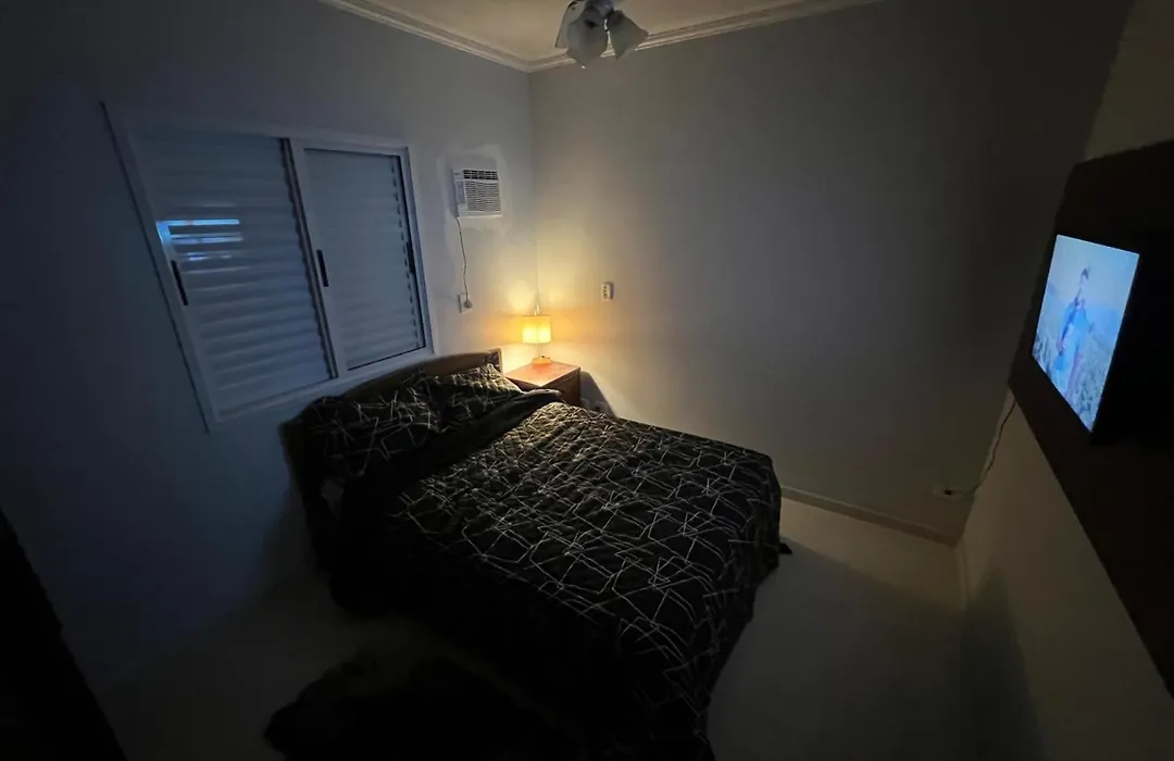 Condominio Encantador Com Piscina E Portaria 24 H-1